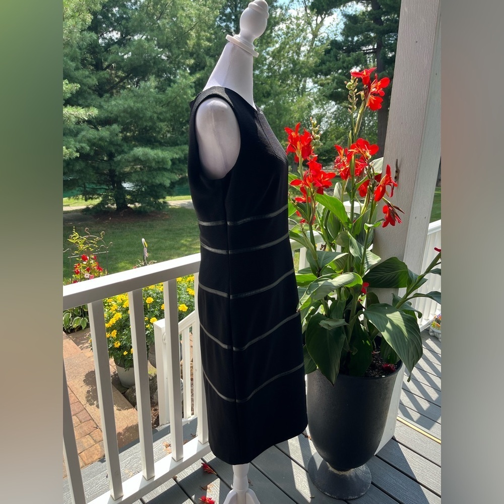 Nipon Boutique Black Vintage Sheath Dress | Size 6 | - Picture 2 of 8